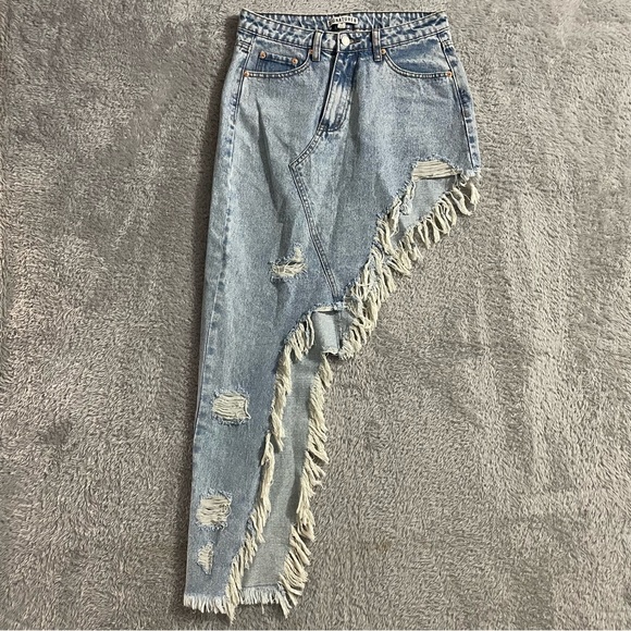 Signature 8 Denim Maxi Skirt Womens Size Small Asymmetrical Frayed Raw Hem Blue - Picture 1 of 10